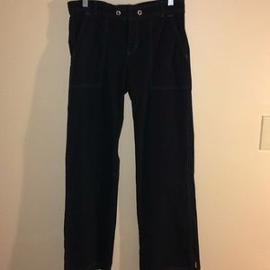 Lucy pants size small